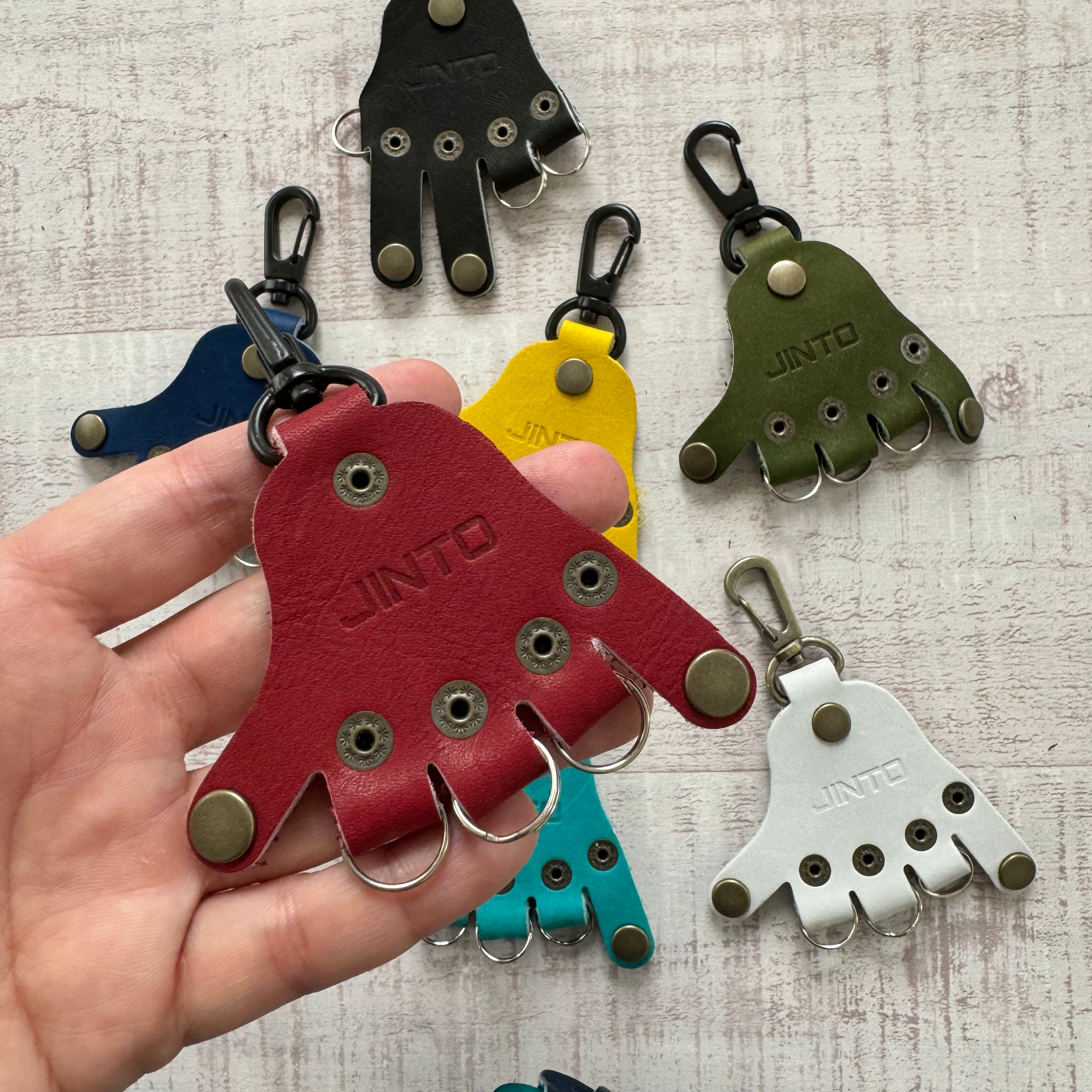 S.様オーダー品　キーホルダー ハンドサインキーホルダー | JINTO