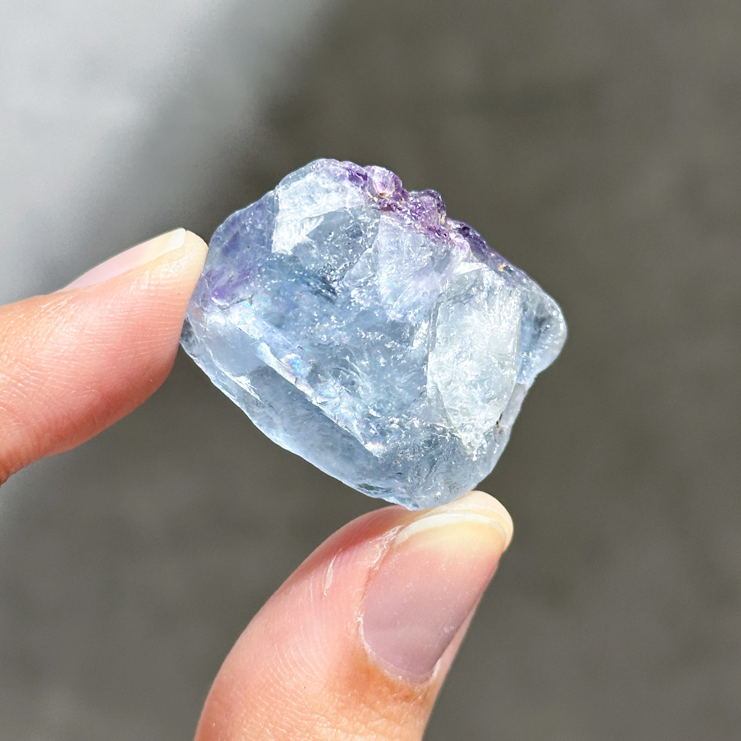 中国安徽省フローライト原石437g ピンクパープルカラー 可愛い　天然石 中国安徽省フローライト原石437g ピンクパープルカラーとでも