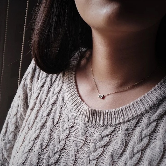 金アレ対応 さりげなく可愛い、イニシャルネックレス (0244)