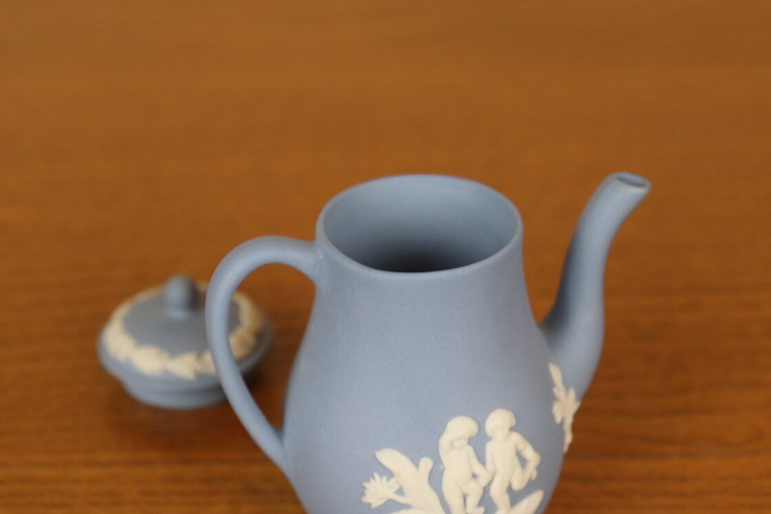 ウェッジウッド ジャスパー ミニチュア ポット ペールブルー WEDGWOOD