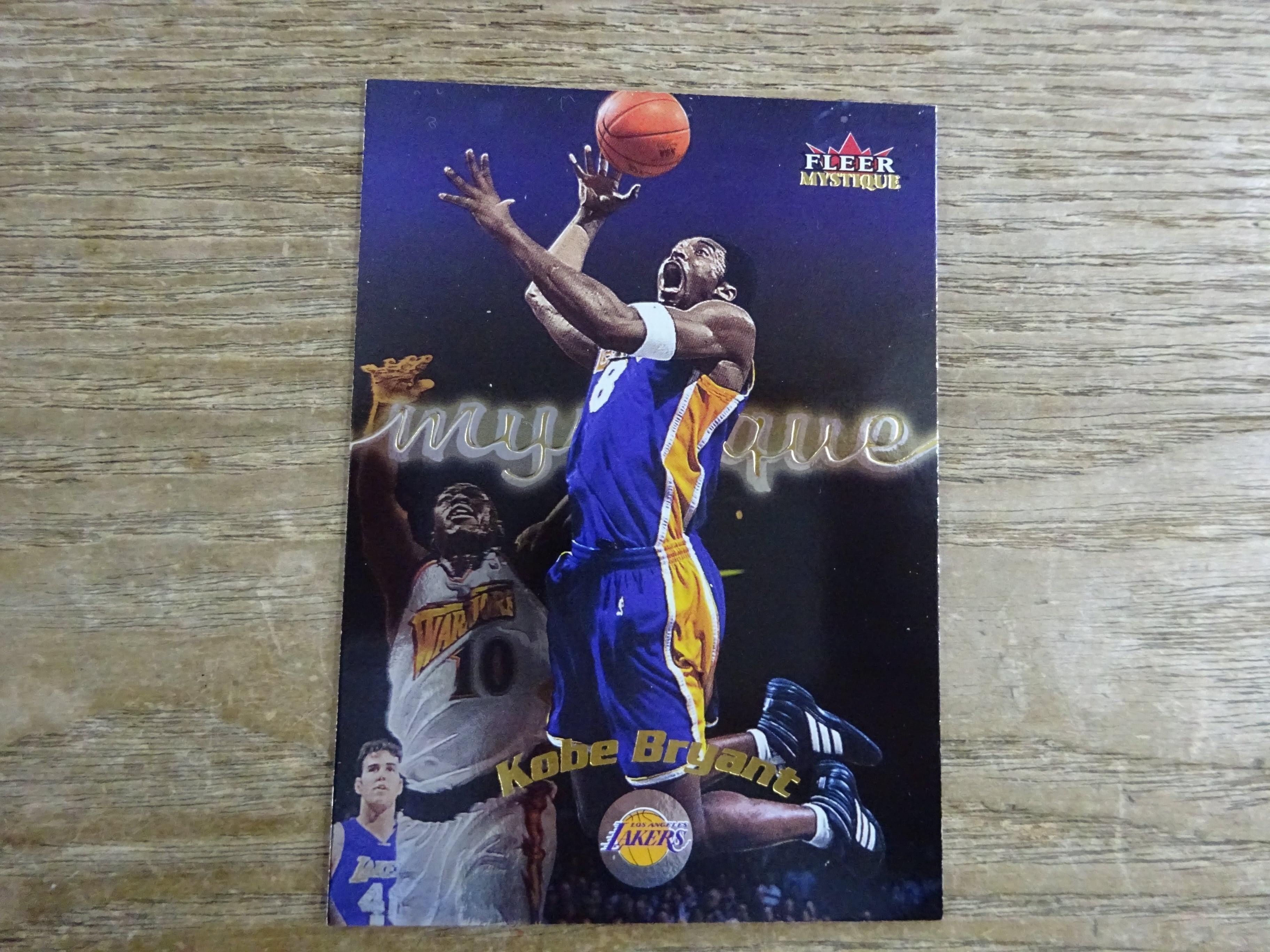 KOBE BRYANT 2000-2001 FLEER MYSTIQUE #30 | PAY ID