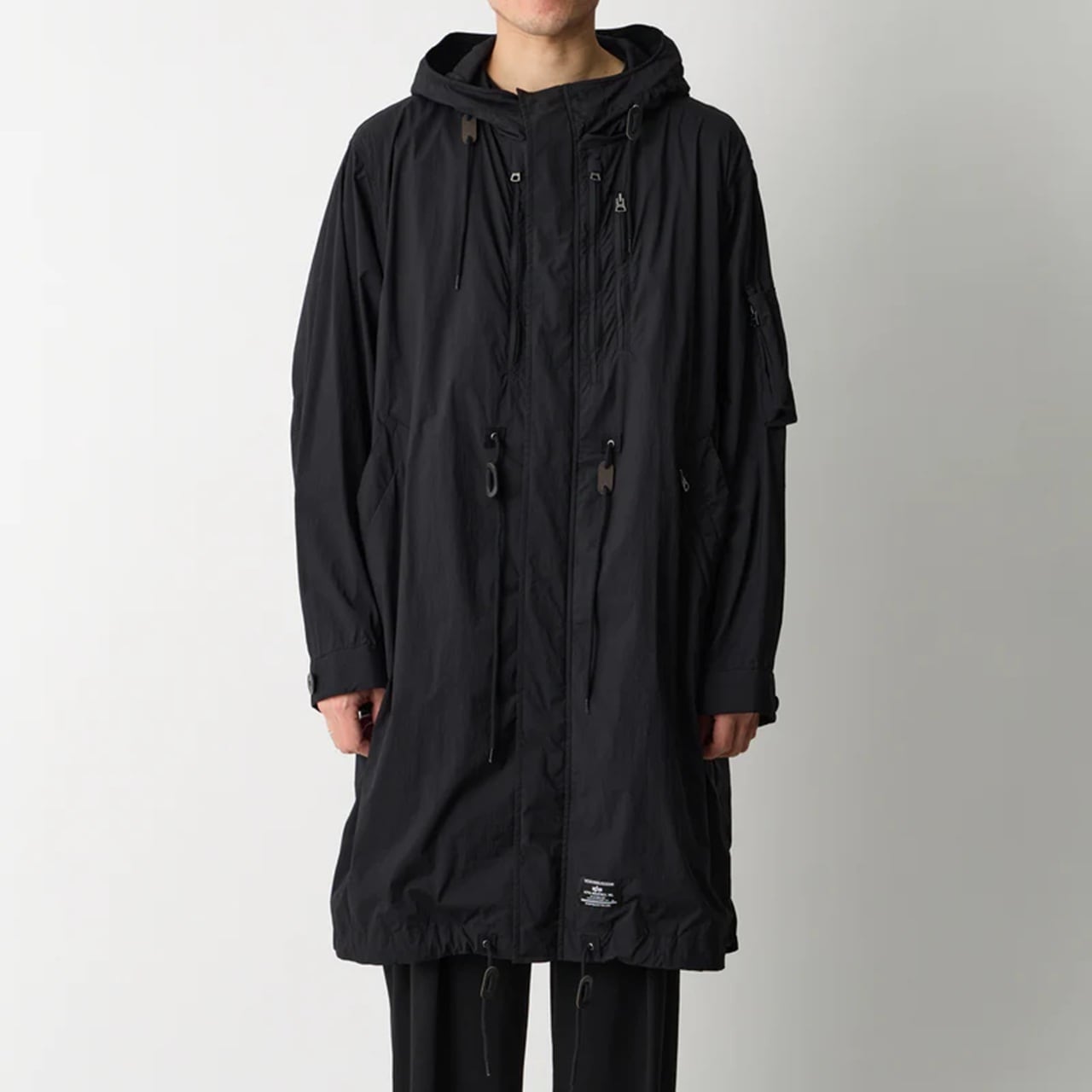 White Mountaineering】WMX ALPHA INDUSTRIES HOODED COAT / WM2671201