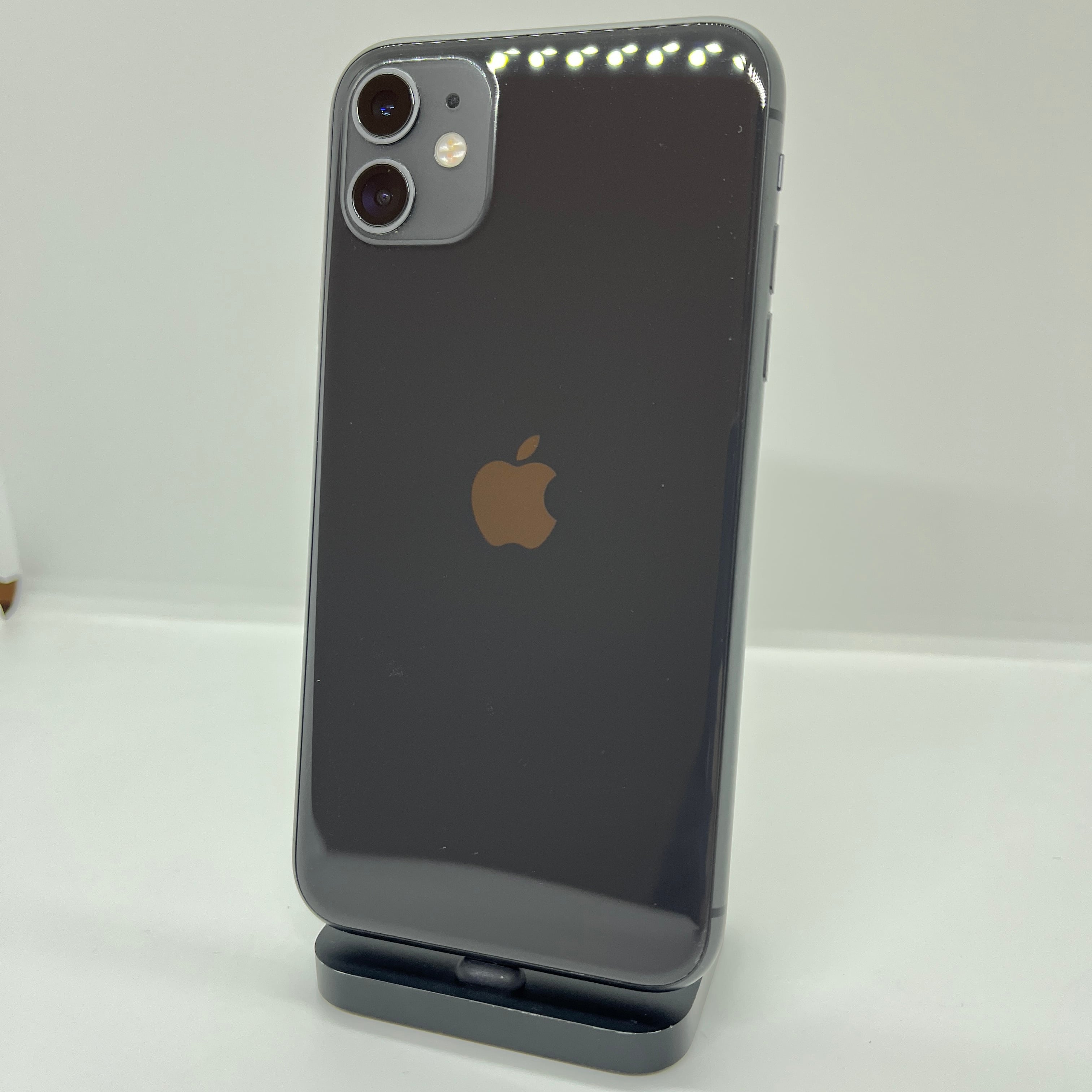 バッテリー最大容量100％】iPhone11 64GB レッド【SIMロック解除済み