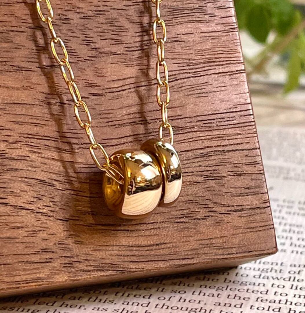 新品磨き済◇ポメラート◇イコニカ*ネックレス*750PG×WG)*K18 | Me,MiNE