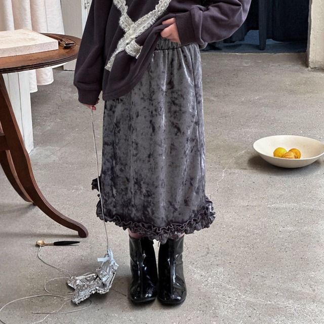 秋ベルベットフリルスカート