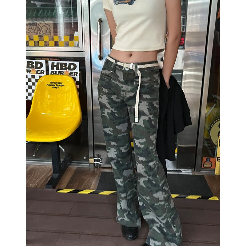 カモフラージュ フレア デニムパンツ ボトムス 迷彩 ジーパン Emmy カモフラージュ フレア デニムパンツ ボトムス 迷彩 ジーパン