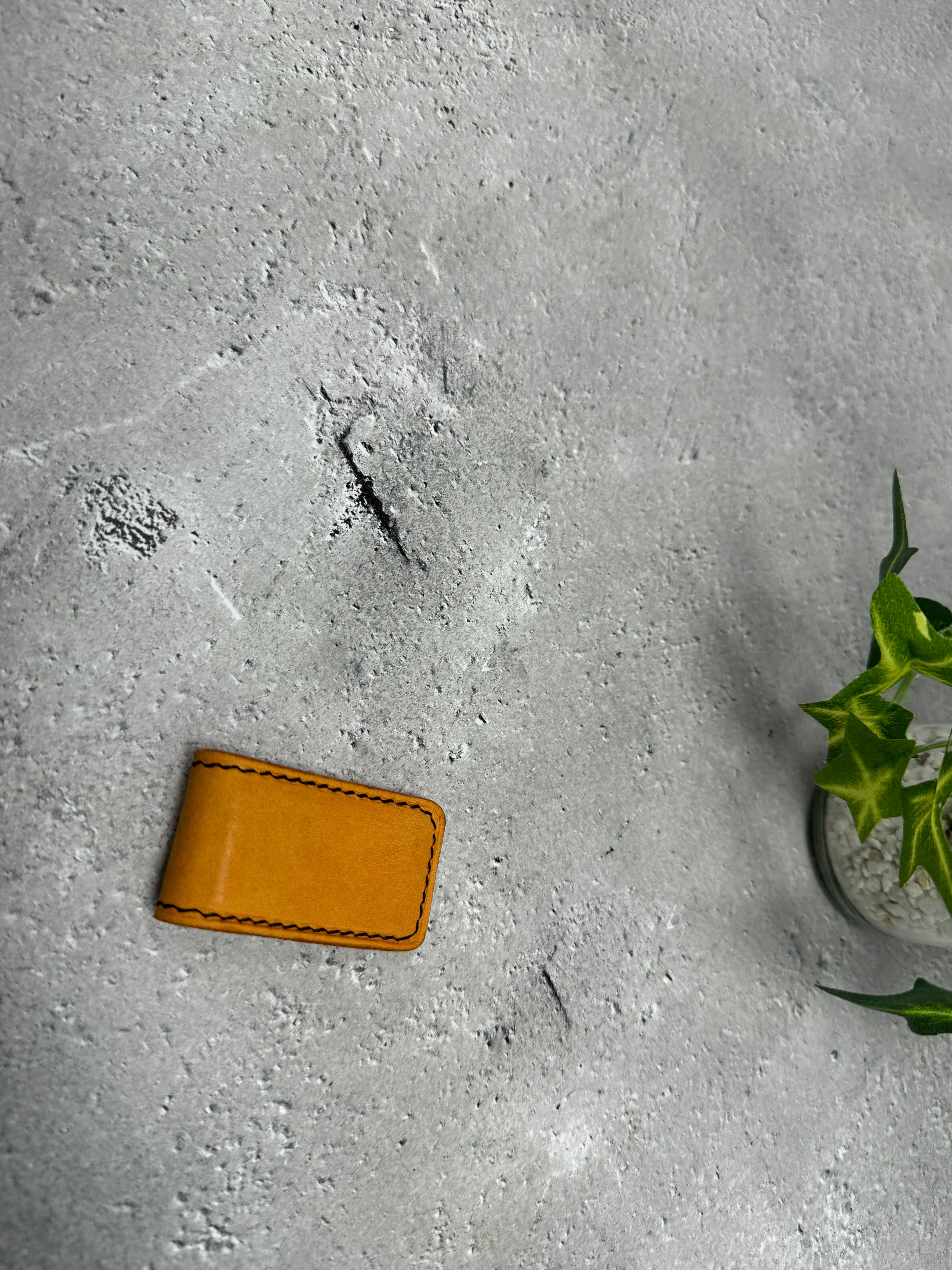 レザークリップ | ganeisia