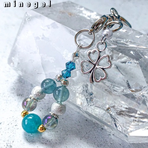 I様オーダー品♪ ⭐️癒しと幸運⭐️ アマゾナイト ブルーアクアオーラ フローライト チャームキーホルダー✨️ ✨｜minegel-オーダーメイドできるおしゃれパワーストーンブレスレット
