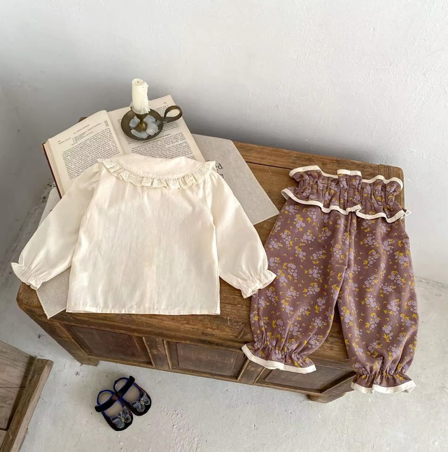 【取寄】1枚は持っておきたいフリル襟付きブラウス