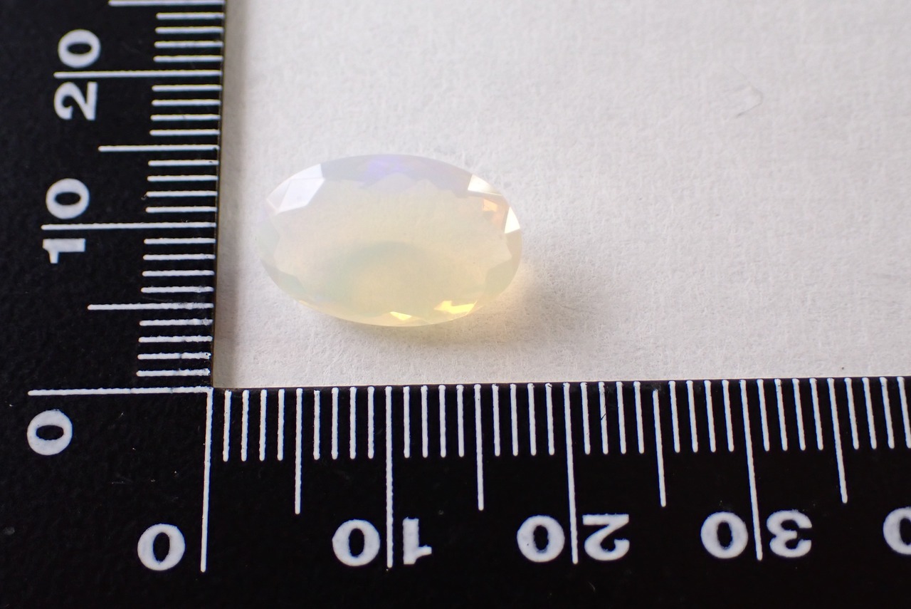 エチオピアオパール　3.42ct　[C6‐483]
