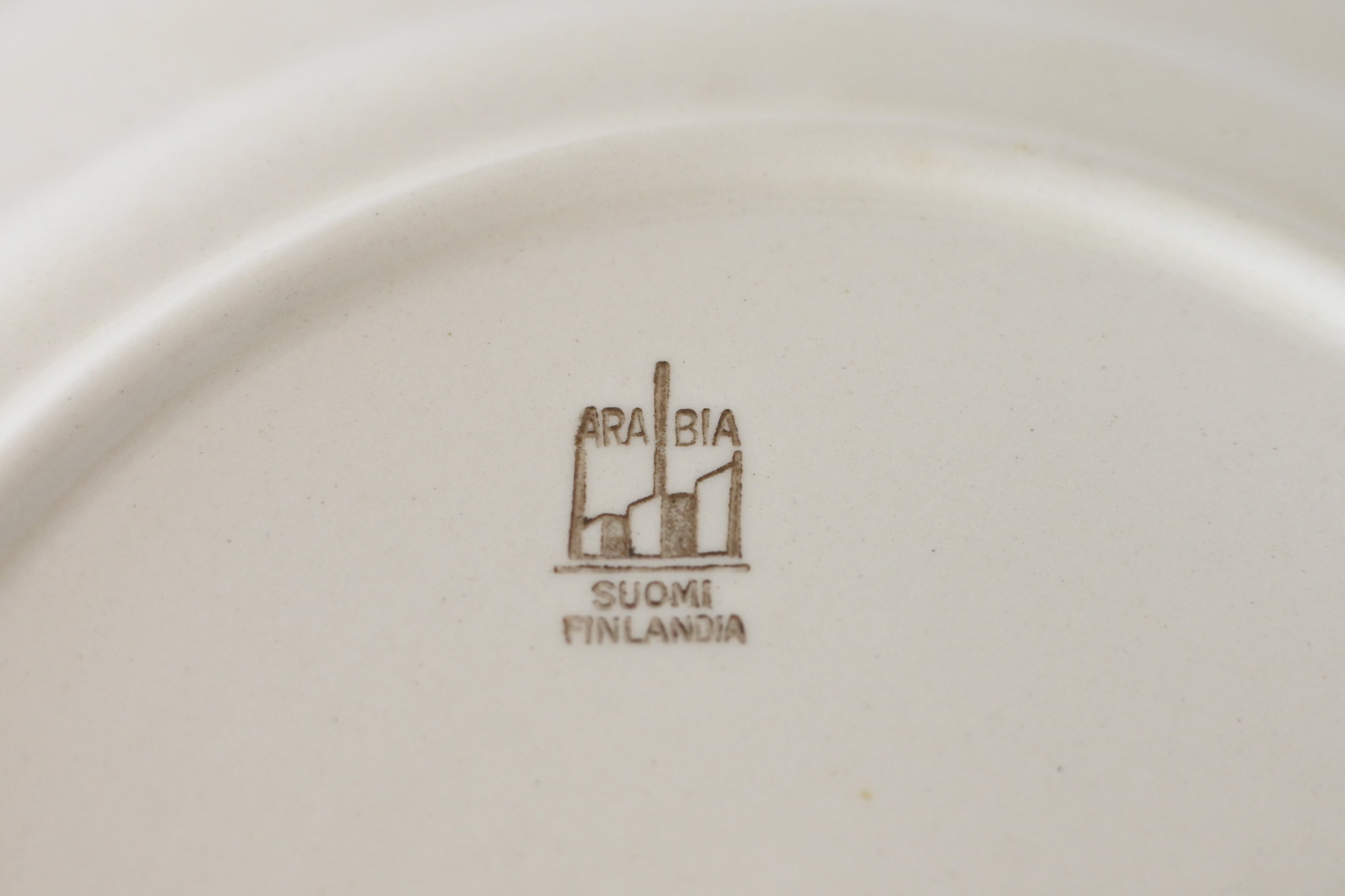vintage ARABIA blue line plate / オールドアラビア ブルーライン