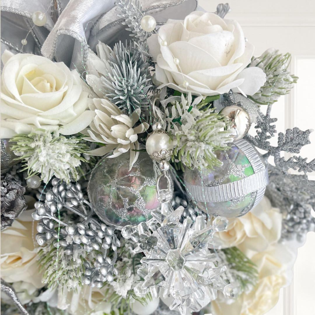 クリスマスリース シルバーとホワイトの輝き クリスマスギフト アート