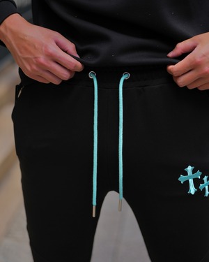 LUXURY CROSS SWEAT PANTS BLUE 【OW25BD009】