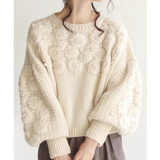 Flower Embroidery Sweater KRE1922