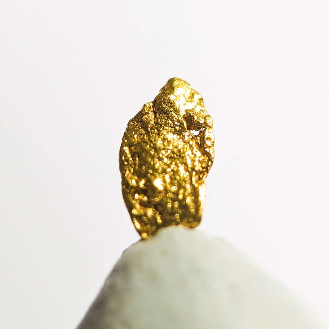 【1269】 自然金 アラスカ産 0.18ct