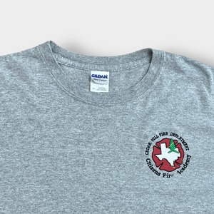 【GILDAN】消防アカデミー 3XL ビッグサイズ ワンポイント 刺繍ロゴ Tシャツ バックプリント グレー citizens fire academy 半袖 us古着