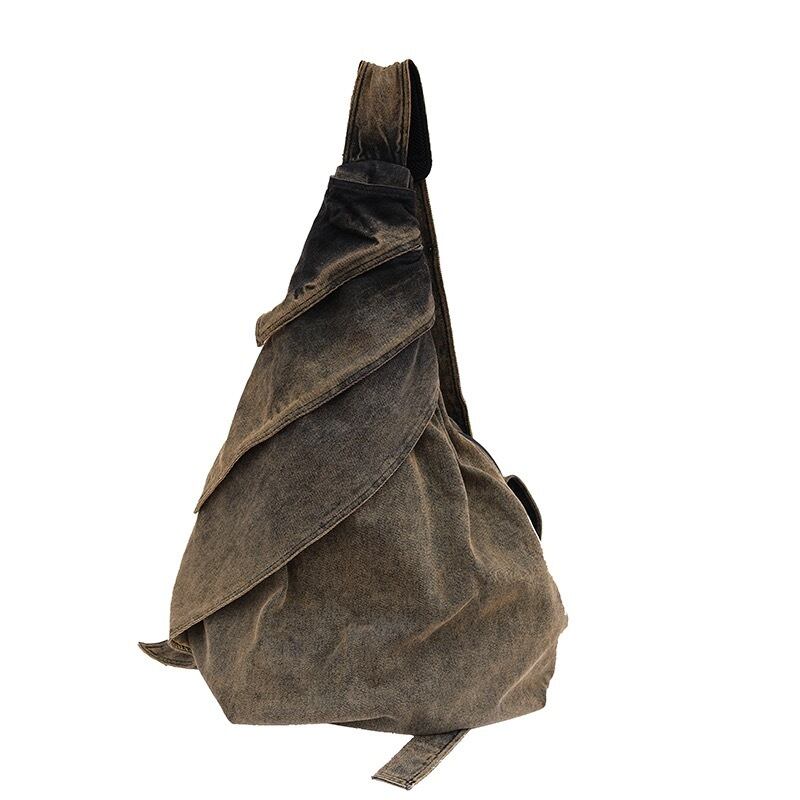 LIJUNWANG] Washed Old Armour Cross Bag | BYORI 