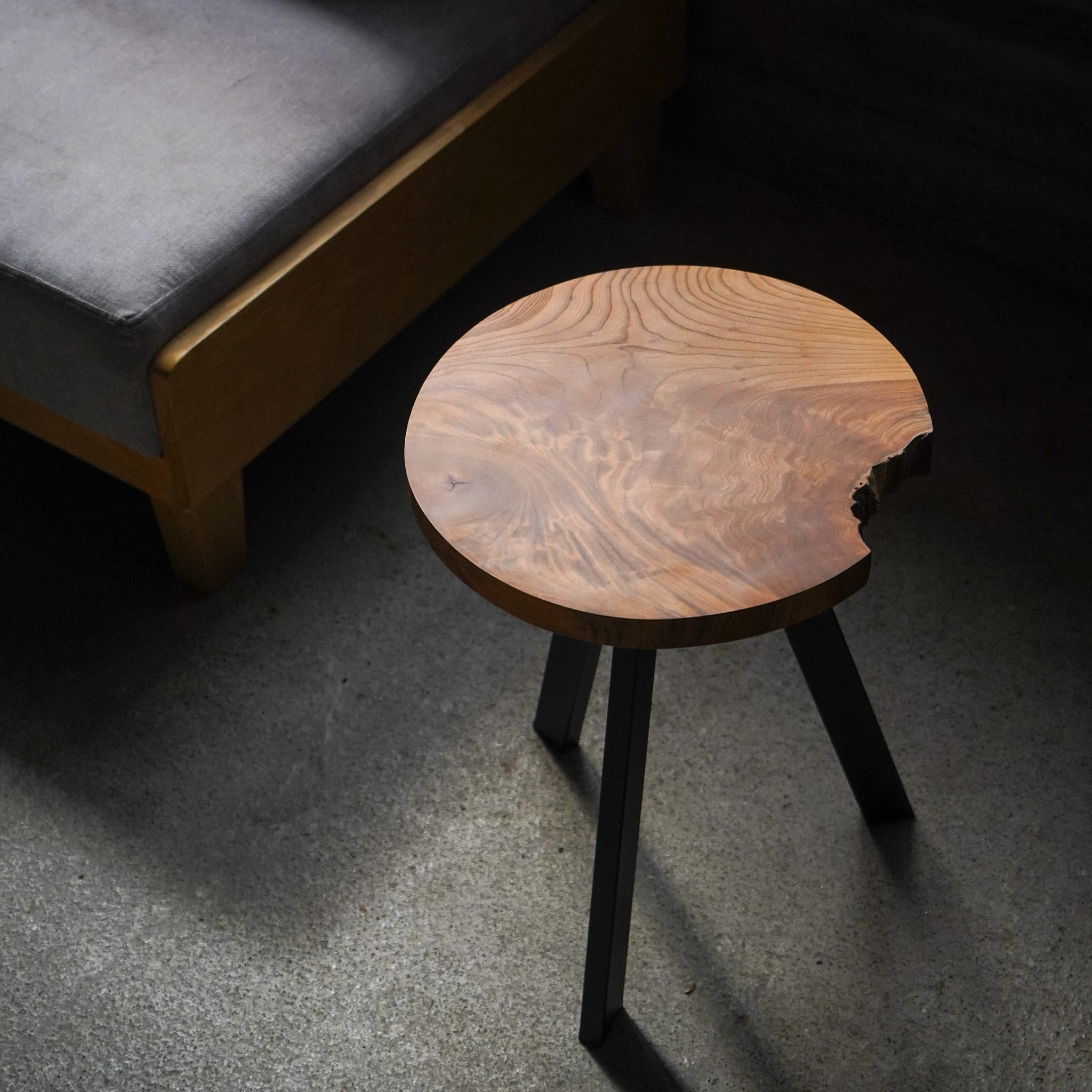 楓テーブル用脚 楓テーブル用脚 楓（かえで） - 木の脚に使用する銘木ご紹介 |