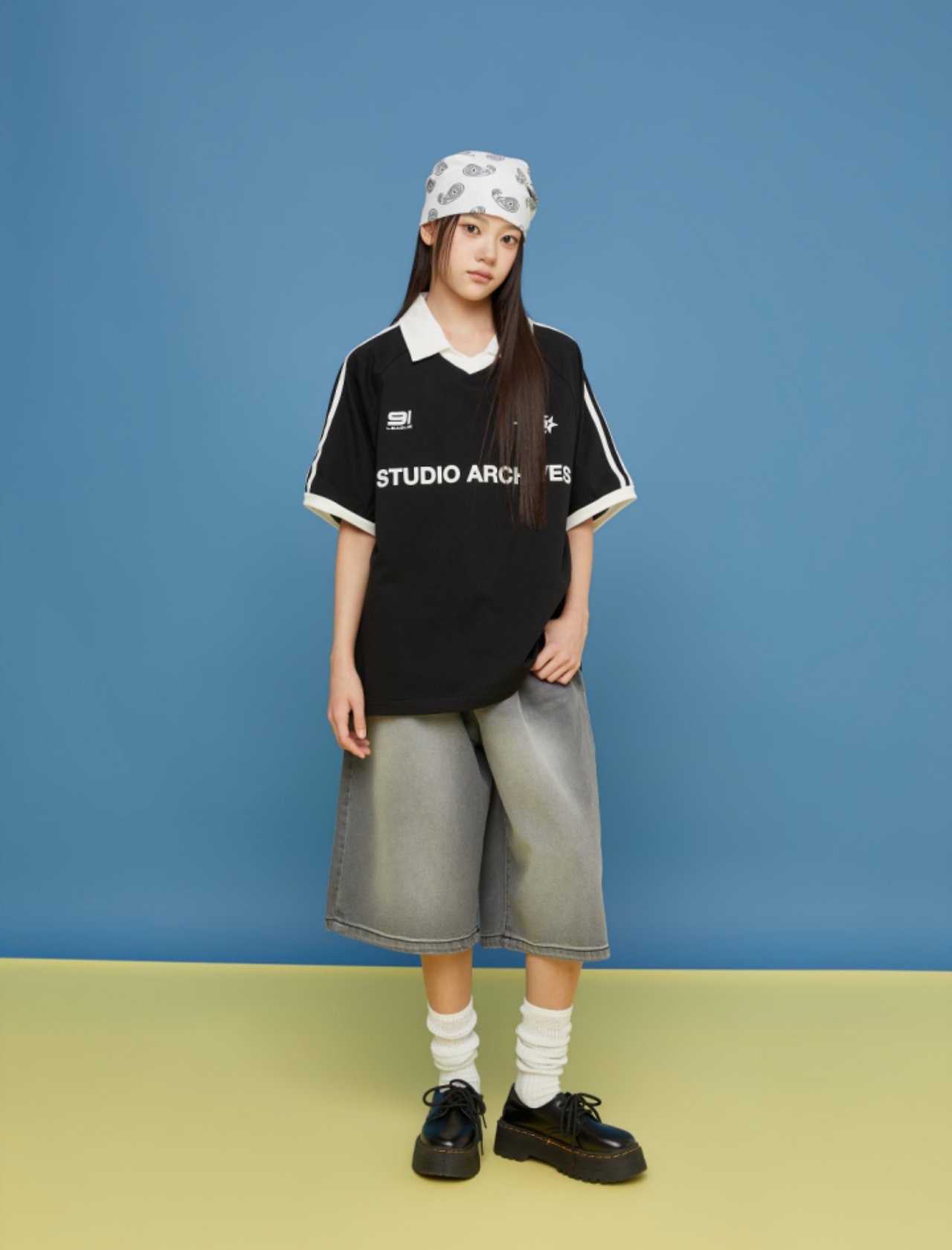 [SEVENTEEN] Wide Bermuda Denim / [세븐틴] 와이드버뮤다데님