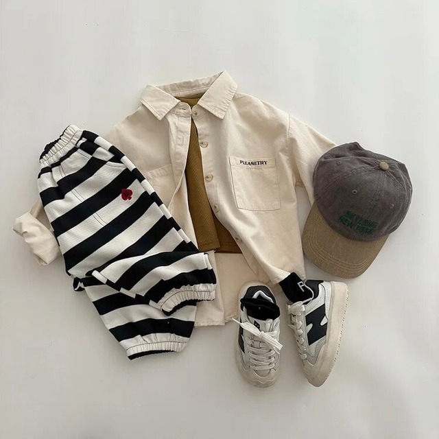 【取寄】使い勝手抜群な英字入りカジュアルシャツ