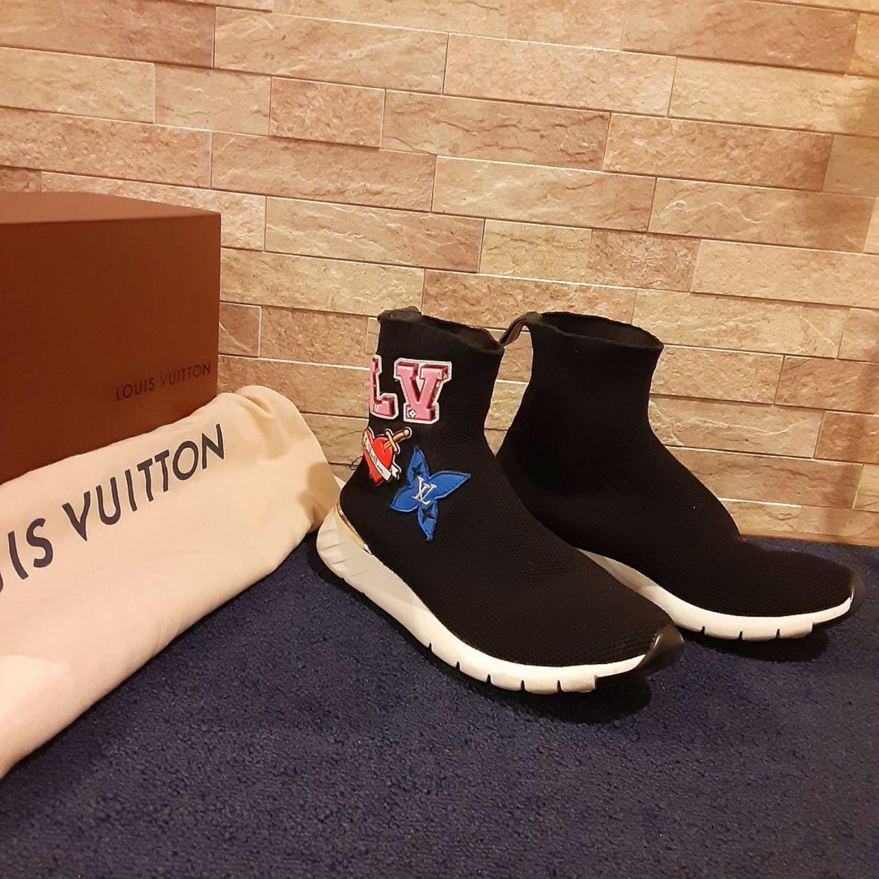 LOUISVUITTON ルイヴィトン ソックススニーカー ハート シューズ 靴 