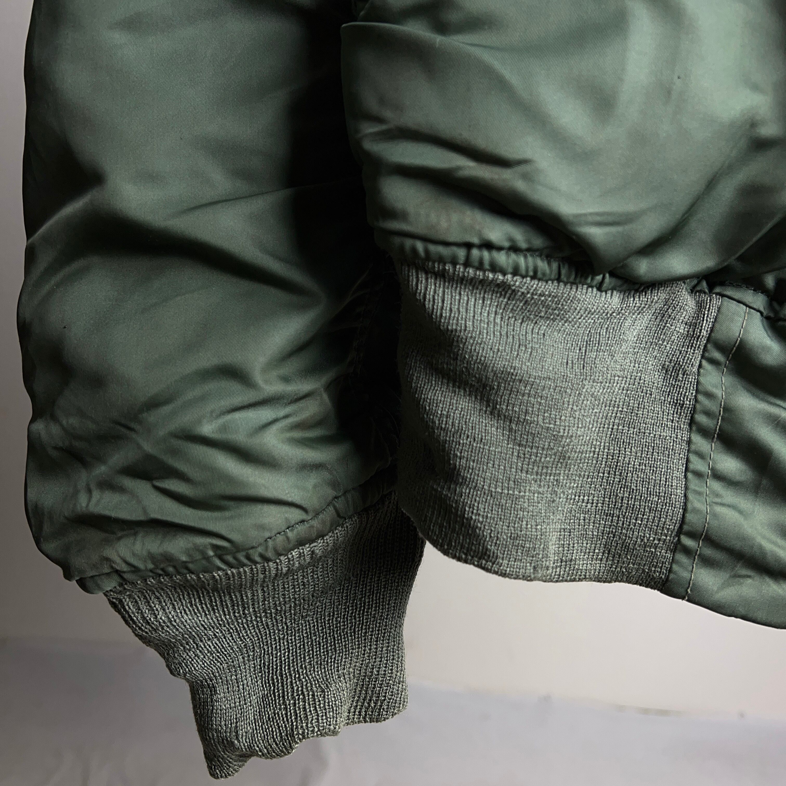1960's USAF MA-1 Flight Jacket 8279D ALPHA INDUSTRIES 1966 1960's USAF MA-1 Flight Jacket 8279D ALPHA INDUSTRIES 1966