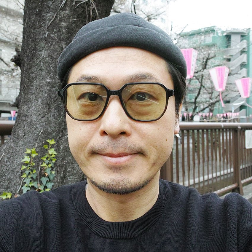 Lunetta BADA / No.555 / 0040 ESPRESSO - LIGHT GREEN lenses