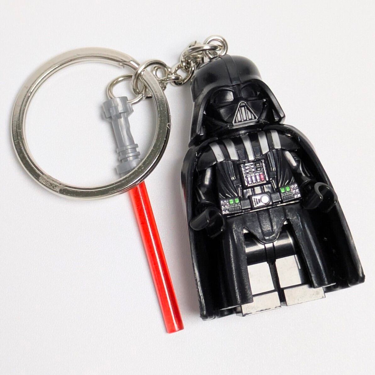 再入荷！【 ブロックフィギュアキーホルダー 】ダースベイダー 1st ver. / スターウォーズ（Star Wars） 〚アメリカン雑貨 アメトイ〛