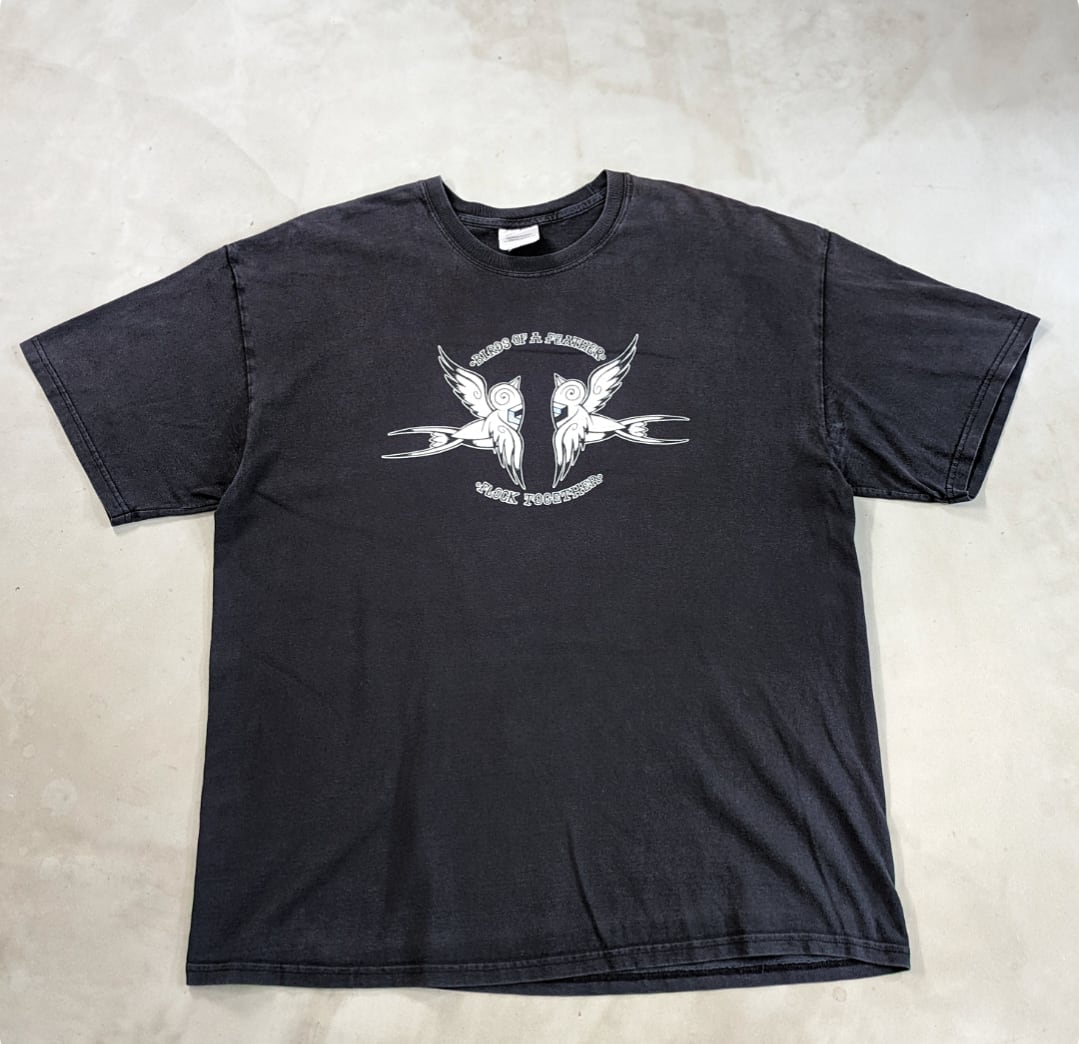 birds of a feather tee by CONSOLIDATED SKATEBOARDS 小岩店