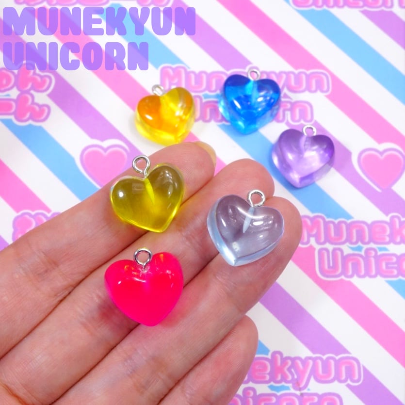 D490【1個】フック付き ハートゼリーチャーム | デコパーツとビーズ