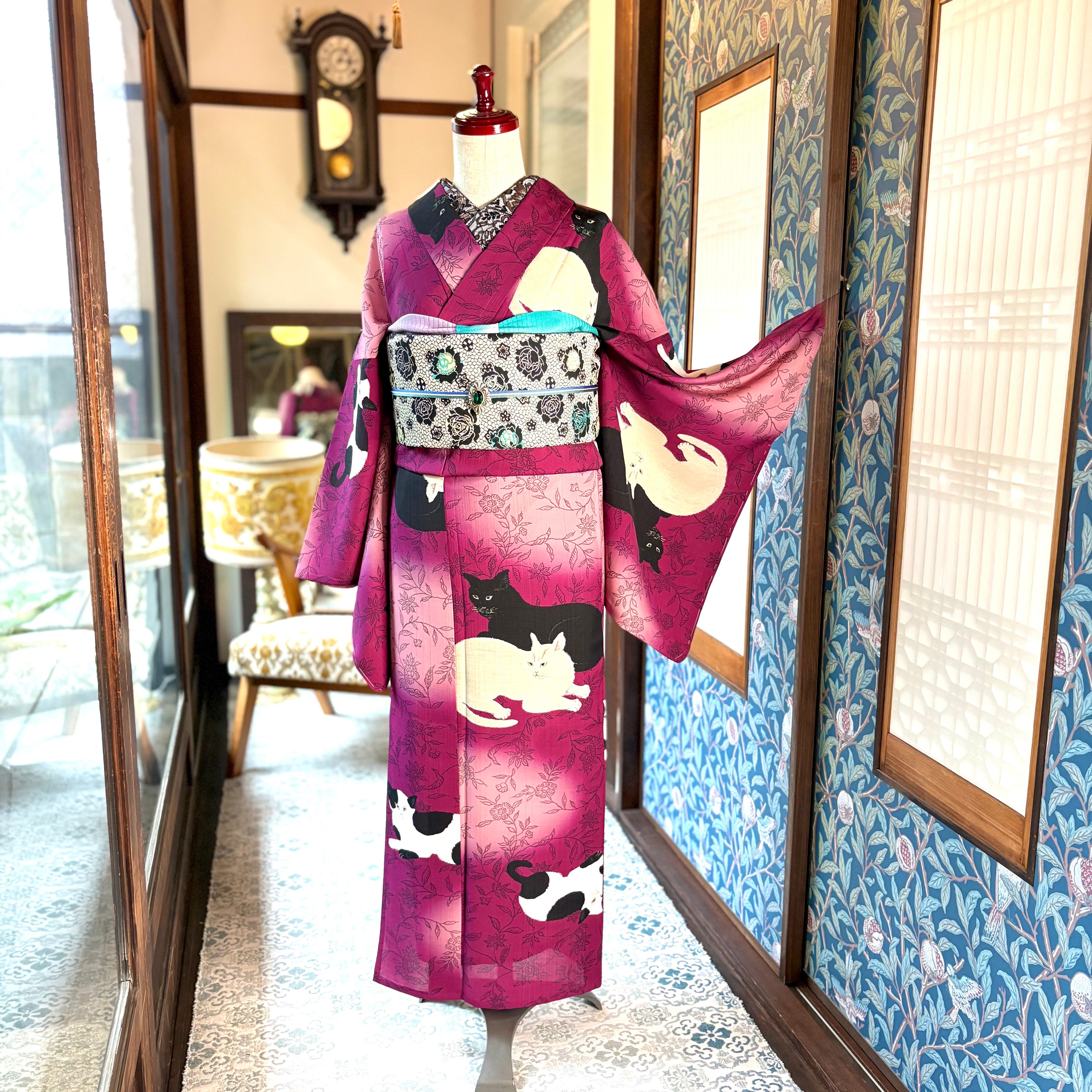 上質洗えるお着物・夏単衣】小紋・縞に猫柄・居敷当て無し・化繊 上質
