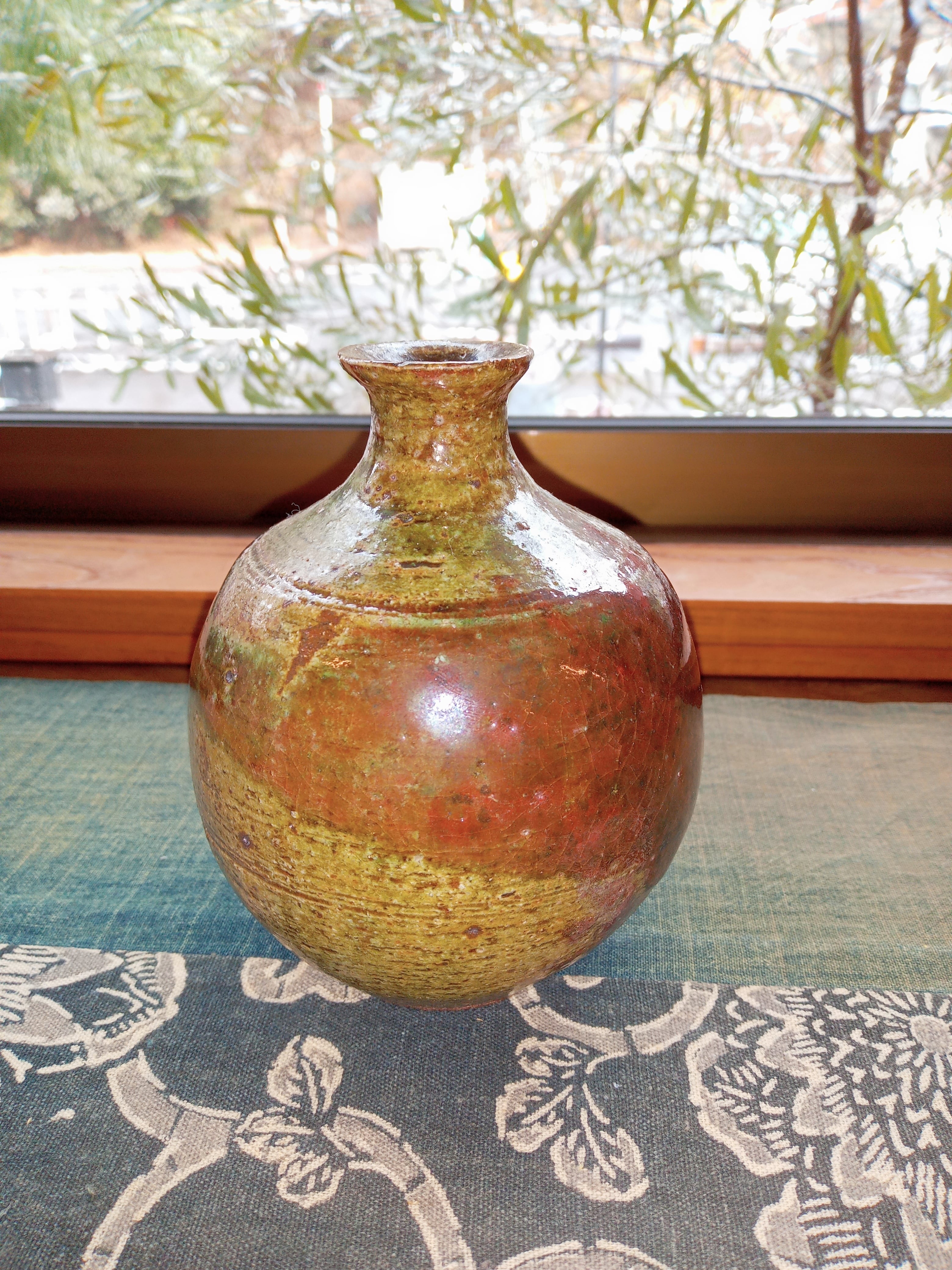 香蘭社 染付 山水 花瓶 花生 花器 フラワーベース 陶器フレア型 木箱