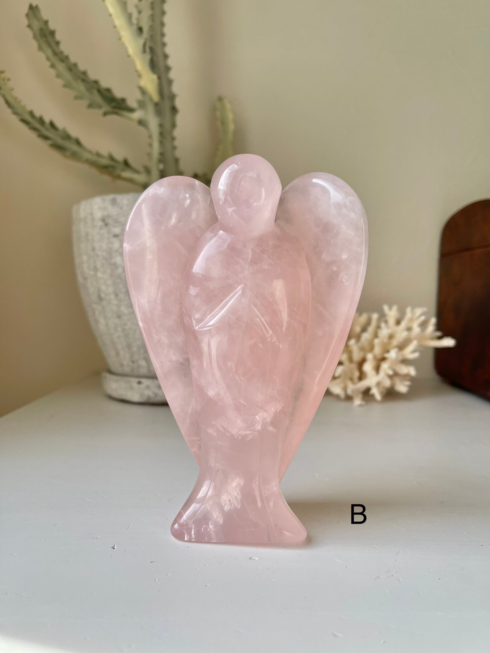 ローズクォーツ天使 / Rose quartz angel