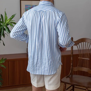 夏にぴったりの通気性と軽量性を兼ね備えたストライプ長袖シャツ　SH012