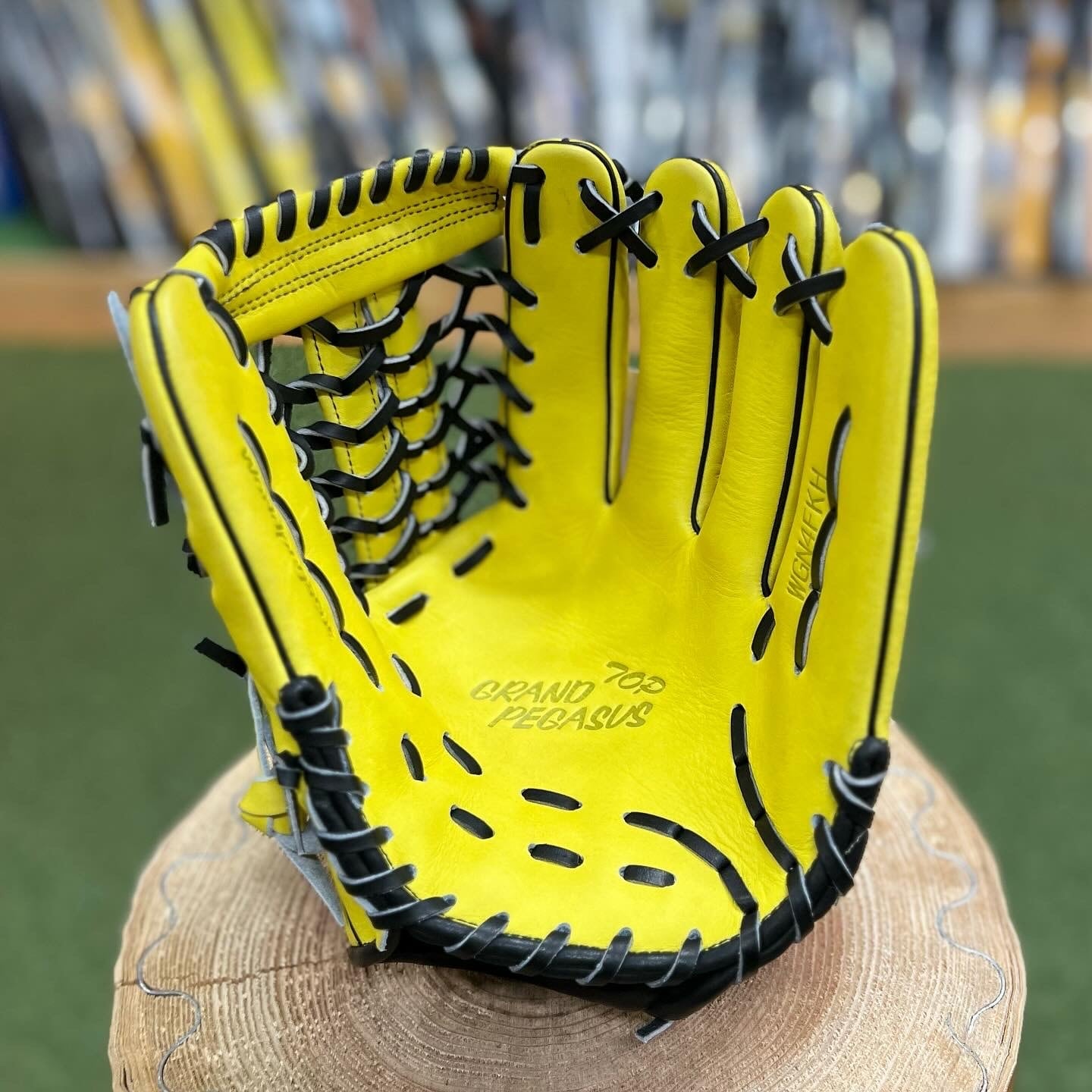 ※8月末までの出品　ワールドペガサス　内野用グローブ　キムハソンモデル ワールドペガサス 軟式 内野用 グローブ パドレス キムハソン モデル