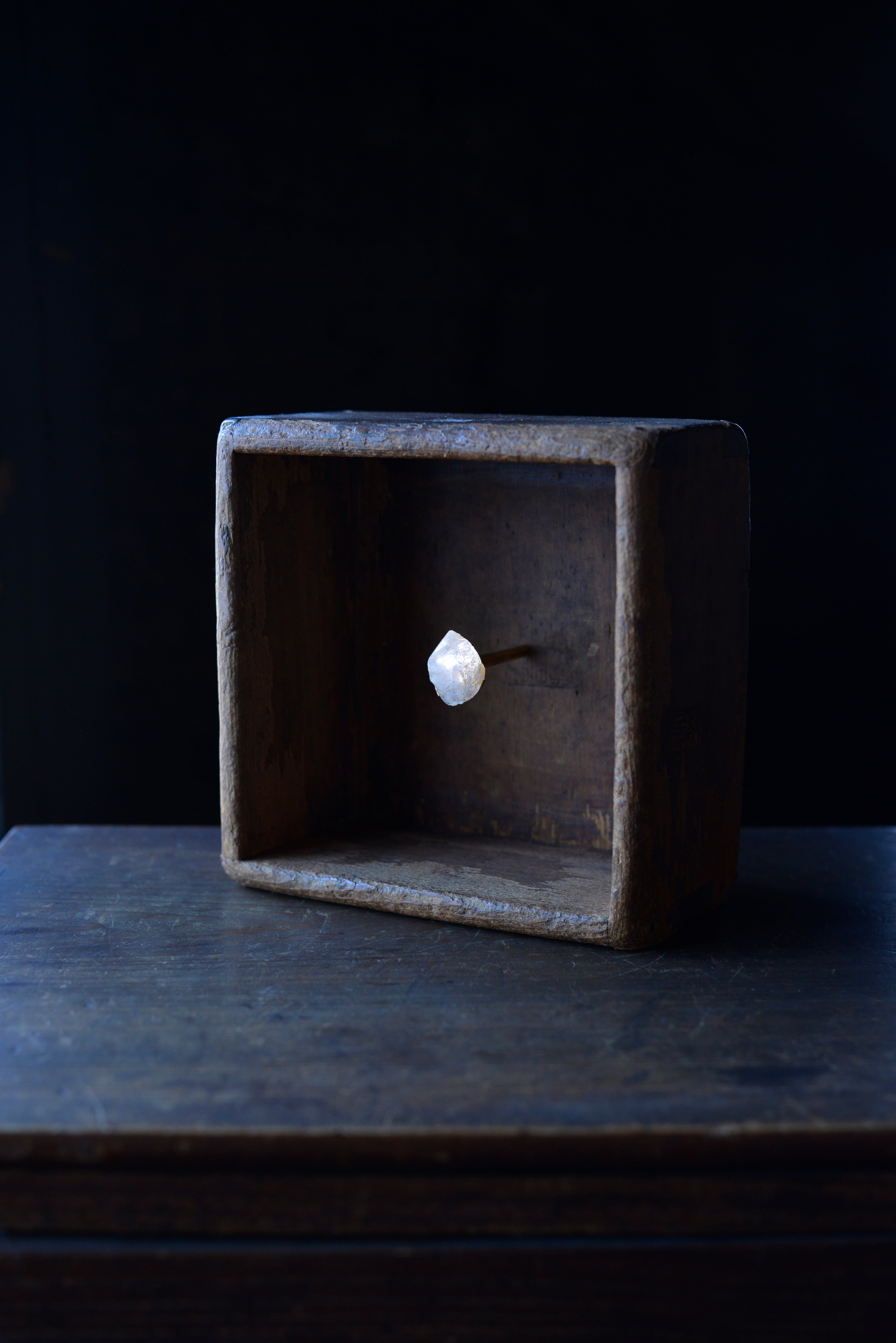 雫水晶の水晶灯