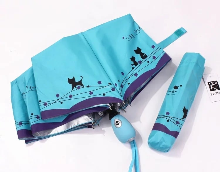 雨の日が楽しくなる猫柄の折り畳み傘