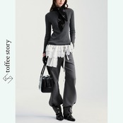 【2color】冬の息をすくうタートルニットの余白譜 《B0059》