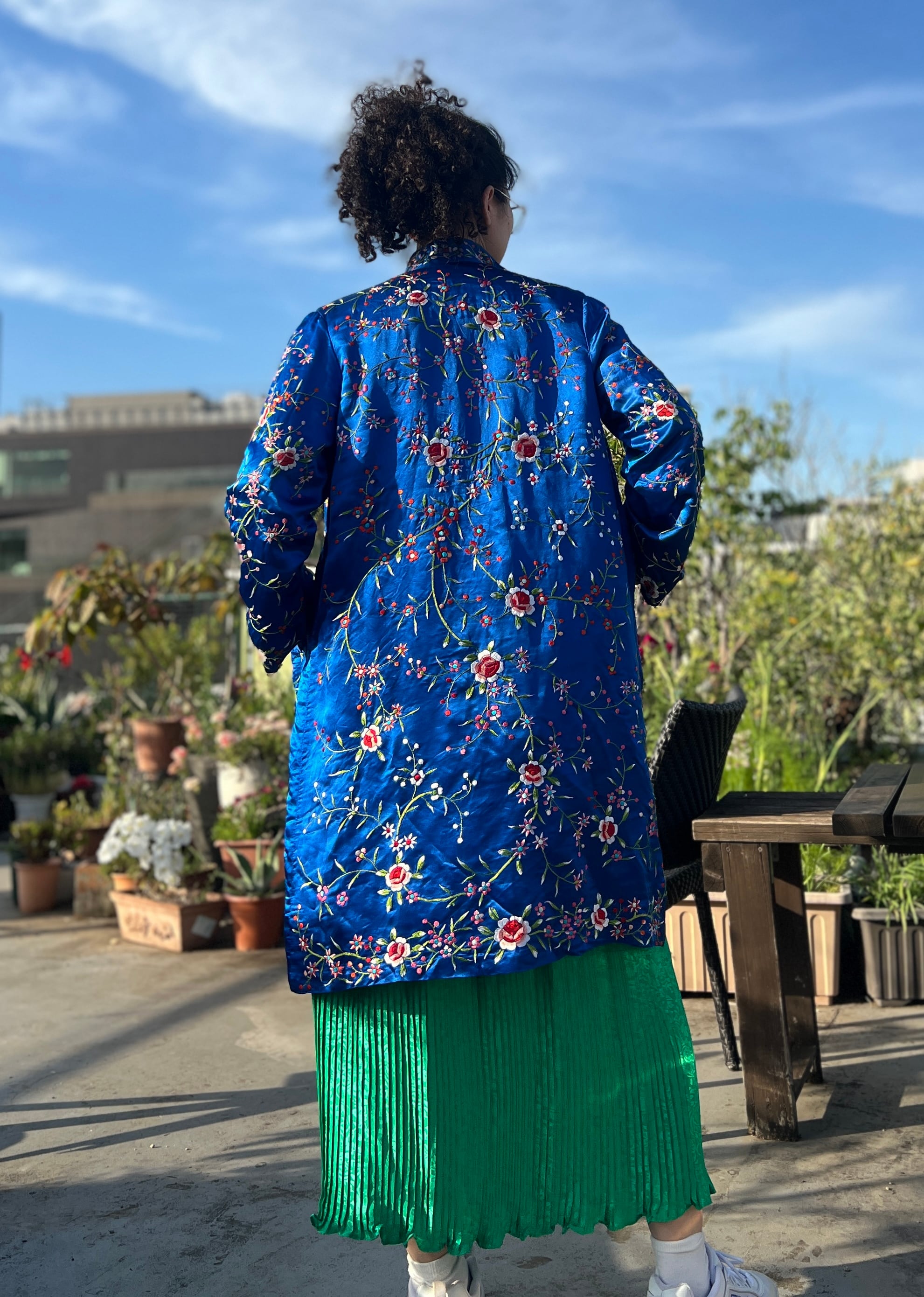 80s chinese royal blue × floral embroidery long jacket