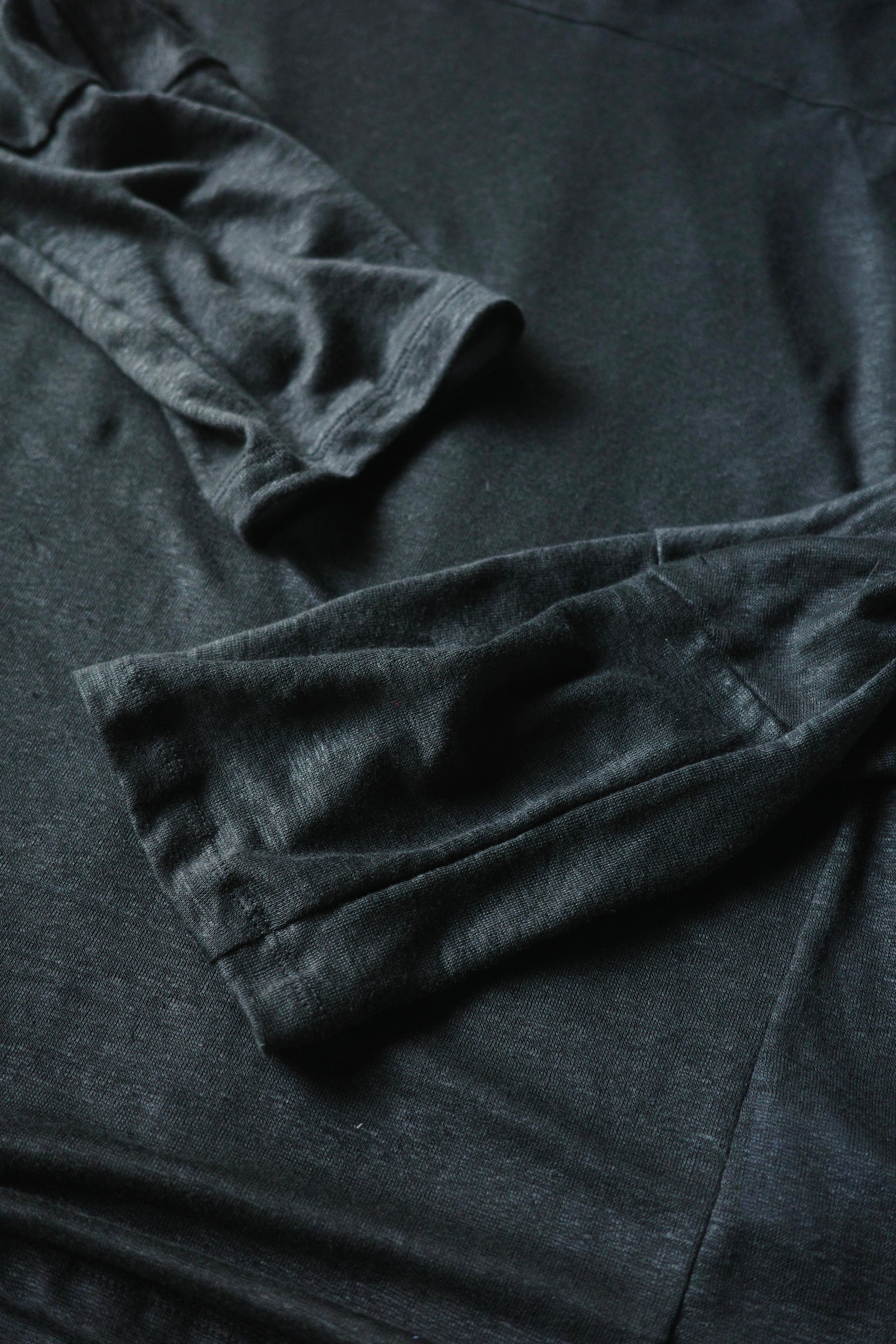 BIBLIOTHERK【LONG TOPS -BLACK-】 | lloomm