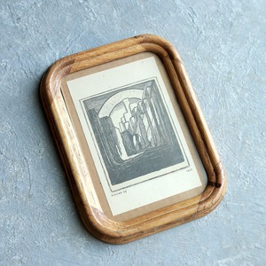 木の質感が温かい、ナチュラルなフォトフレーム｜木製 フォトフレーム ヴィンテージ調 丸角