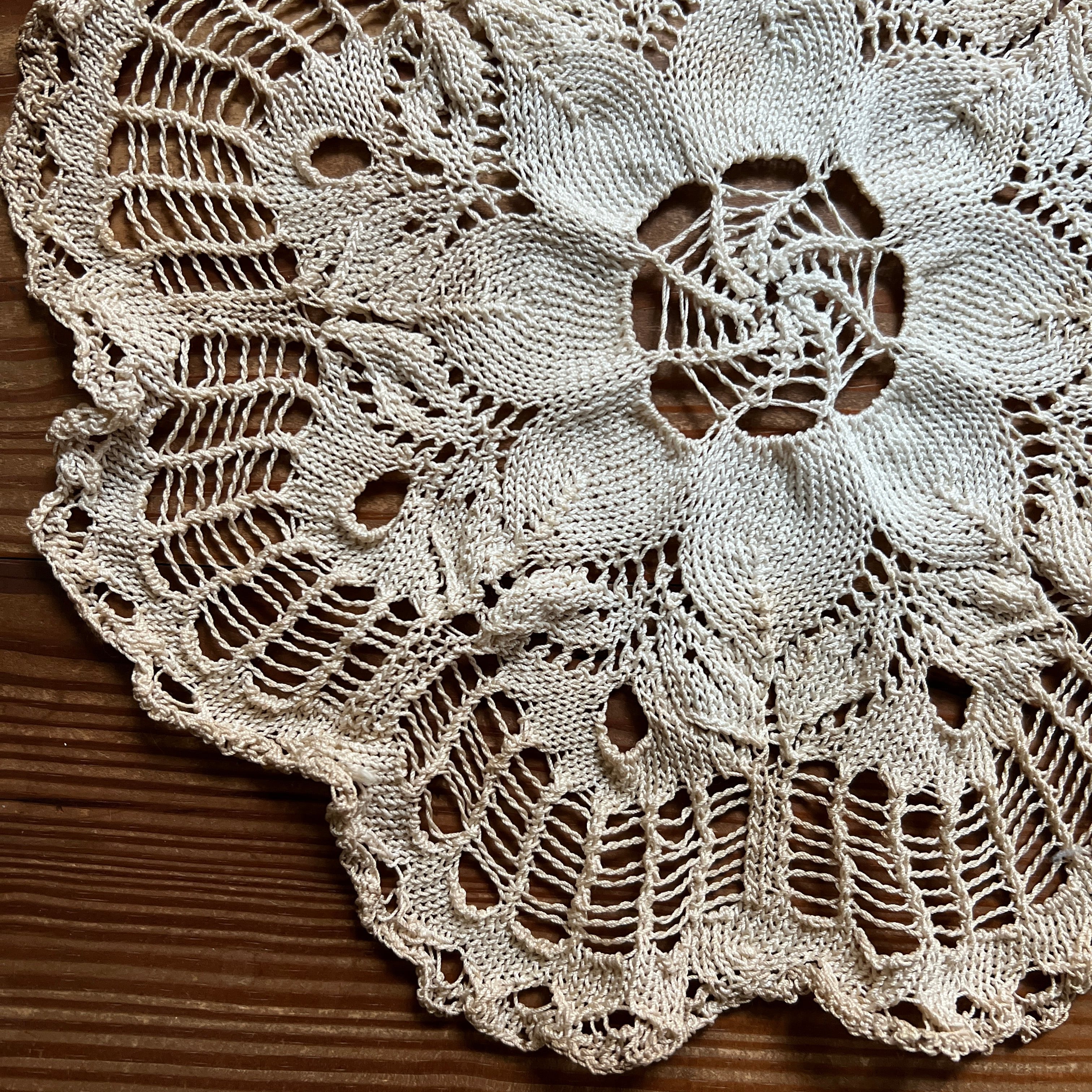 古いレース(E)ドイリー フランスアンティーク ヴィンテージ