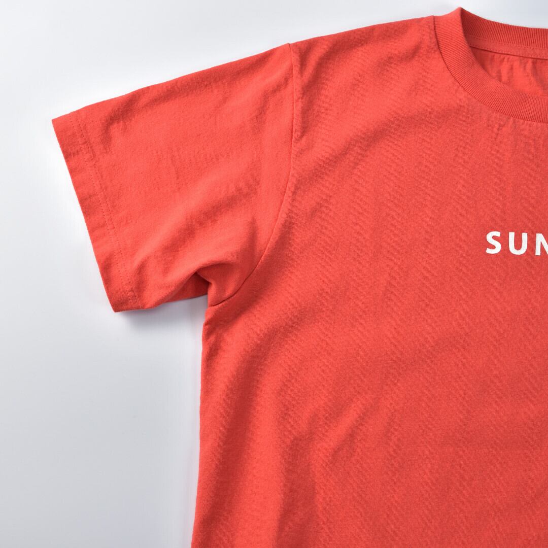 快晴堂 カイセイドウ 海上がりUNI Tシャツ SUNNY 「ある晴れた日の午後に」・レッド 毎年、リピーターが多いTシャツです