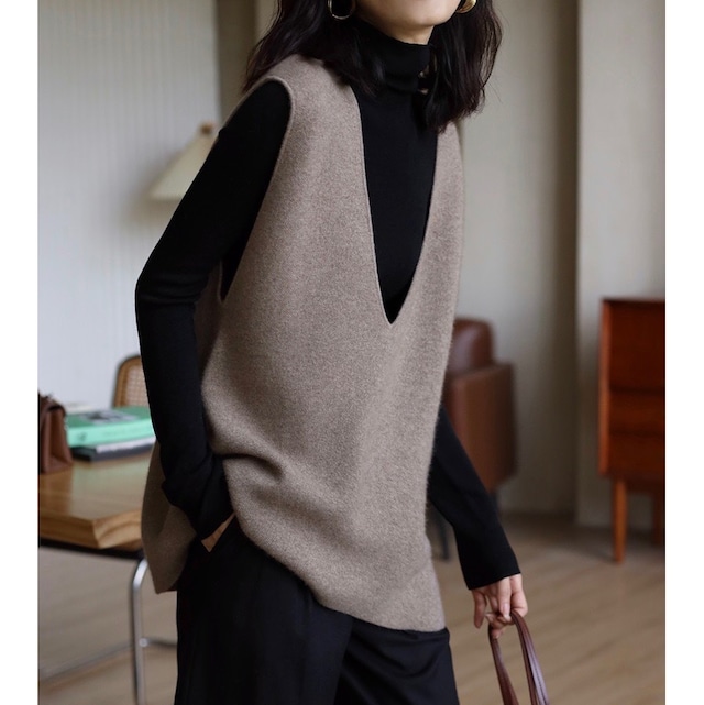 V-neck simple knit vest gilet 689