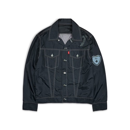 levi's jacket リーバイス　ジャケット　ナイロンジャケット 春物　ライトアウター