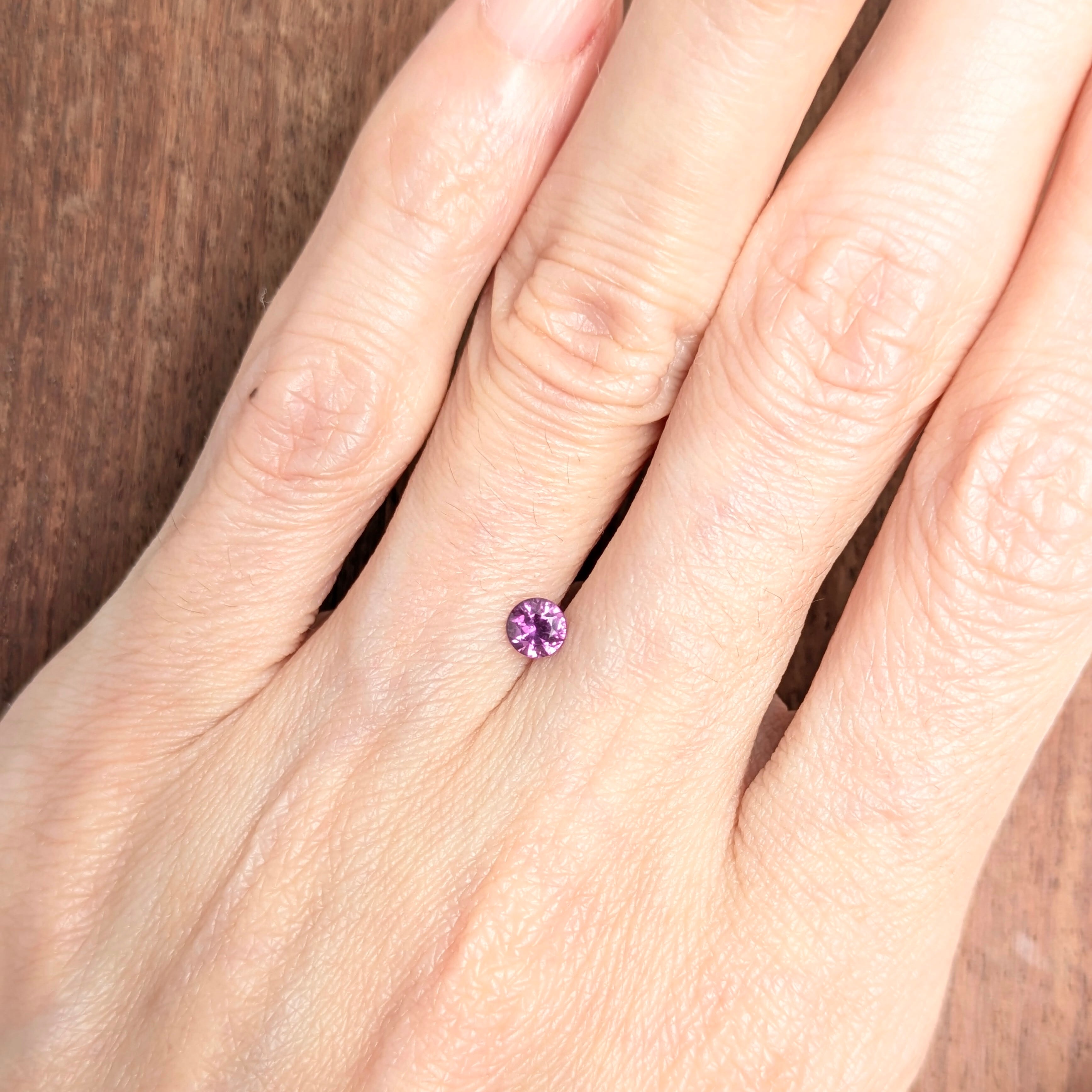 パープルサファイア ルース マダガスカル産【0.28ct】 PRO208700