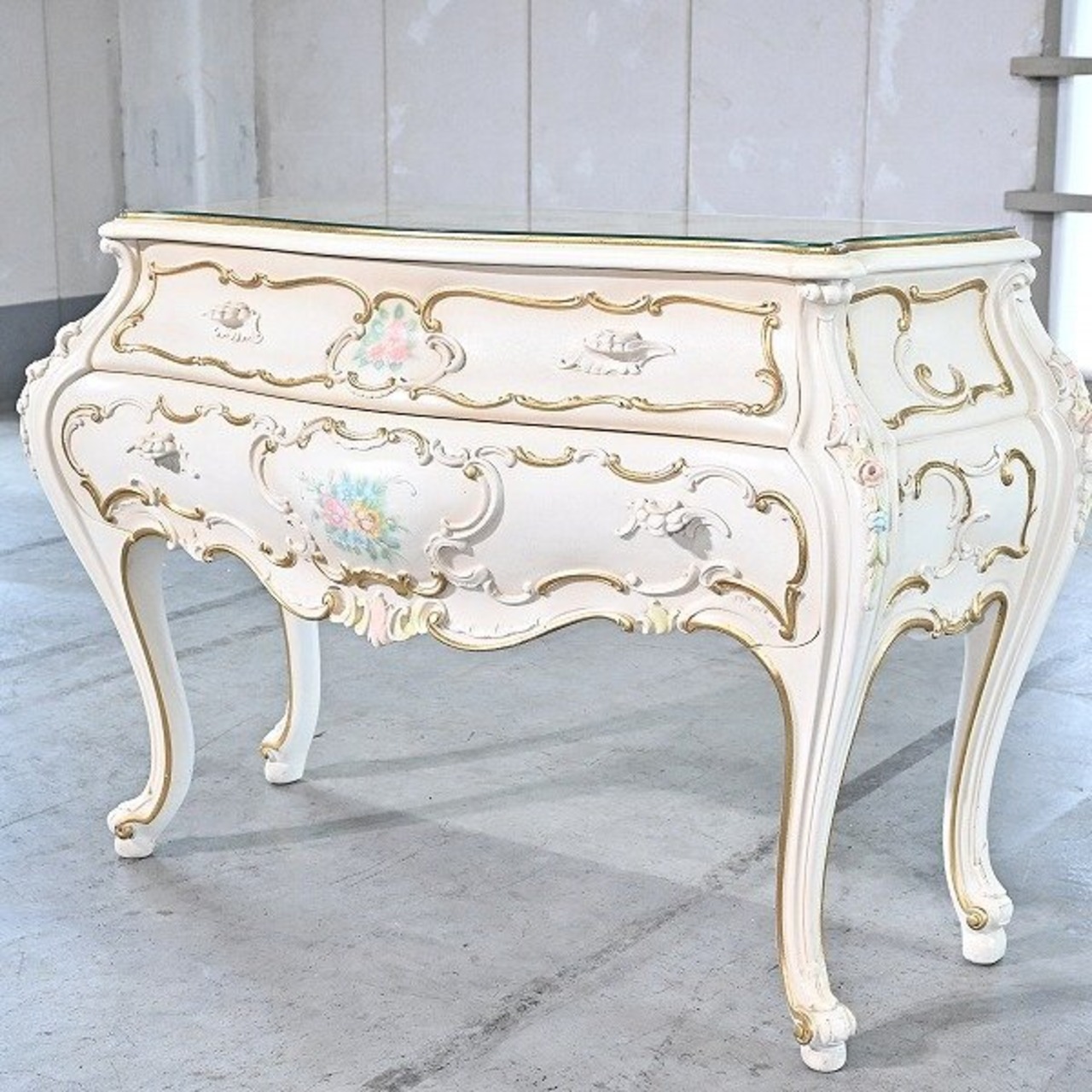 【引取限定】最高級 80万 イタリア製 Silik/シリック 2段チェスト ロココ調 ホワイト 伝統 ハンドペイント 装飾 収納家具 引き出し【中古家具/中古インテリア/USED家具ユーズド家具/リサイクル】