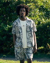 【SUNS】PAISLEY PATTERN BOARDSHORTS［RSW100］