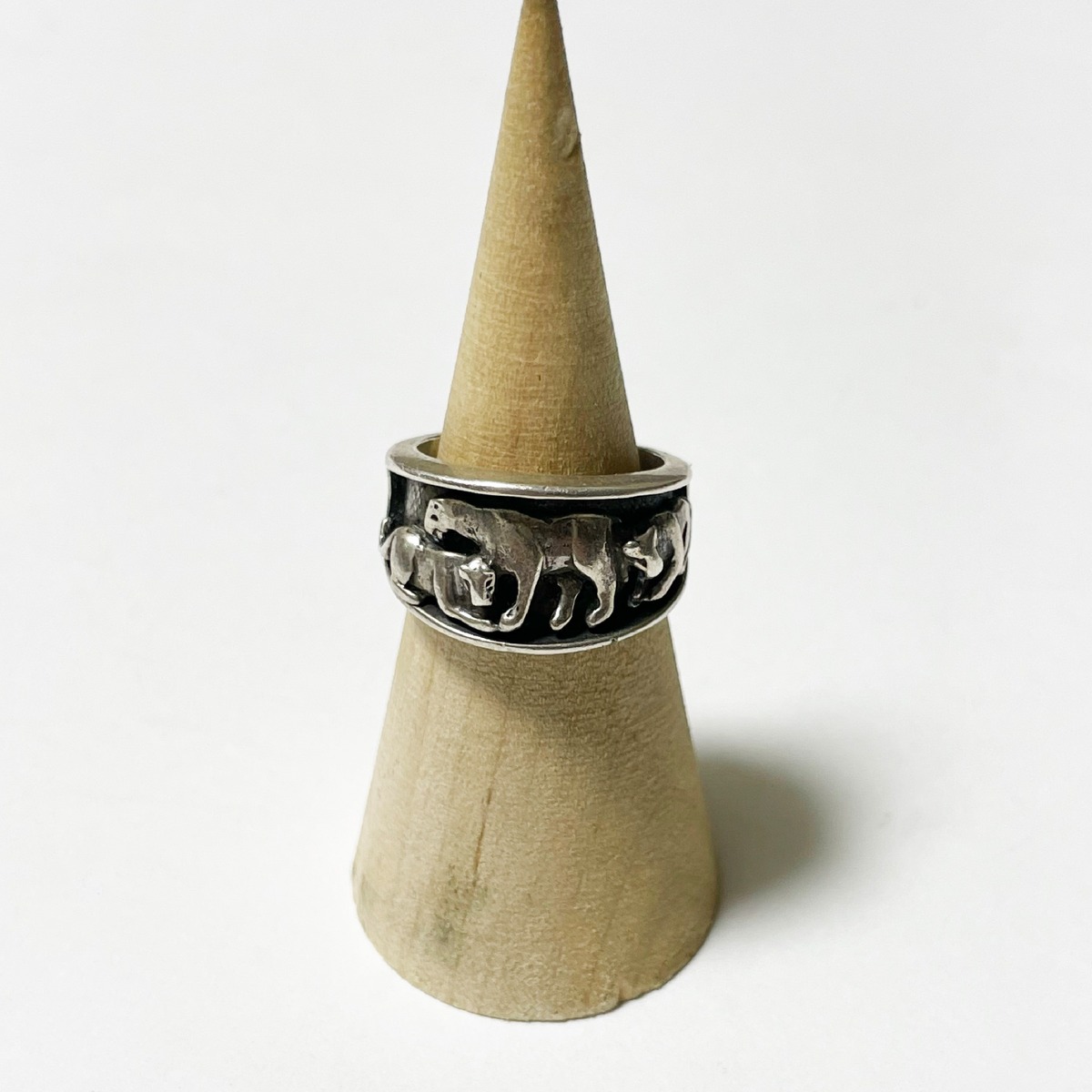 Vintage Navajo Cougar Sterling Ring By Ted Ott | CORNER