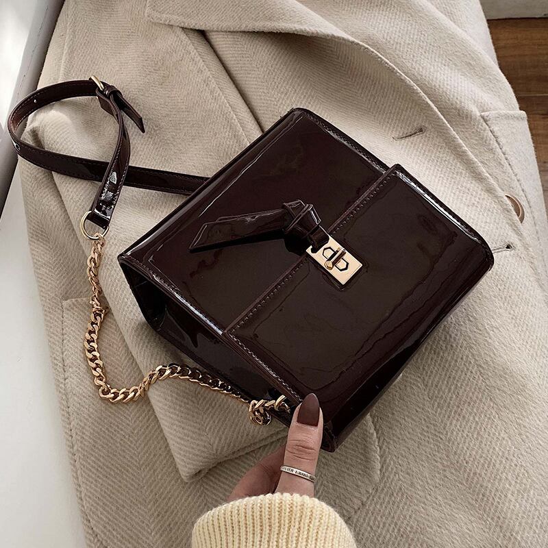 レザースタイルレッドチェーン クロスボディ スクウェア 手作りハンドバック36560841746